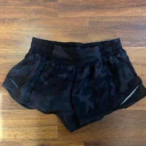 Lululemon camo hotty hot shirts